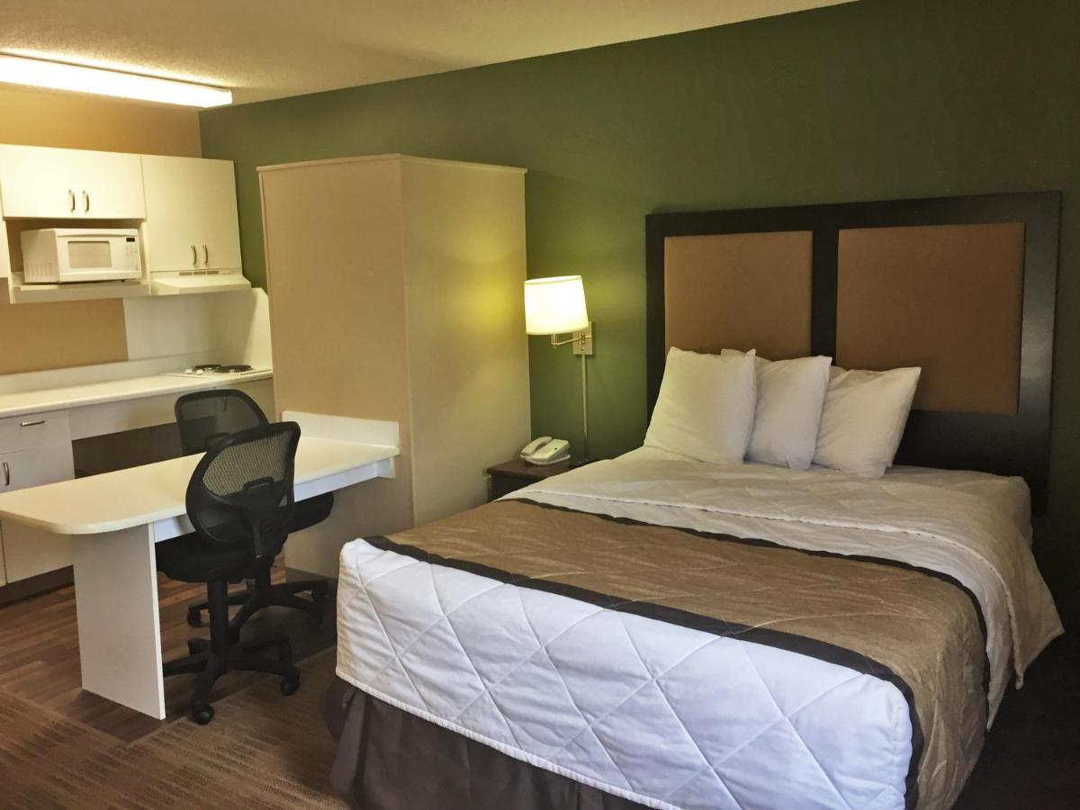 Extended Stay America Suites - Kansas City - Airport מראה חיצוני תמונה