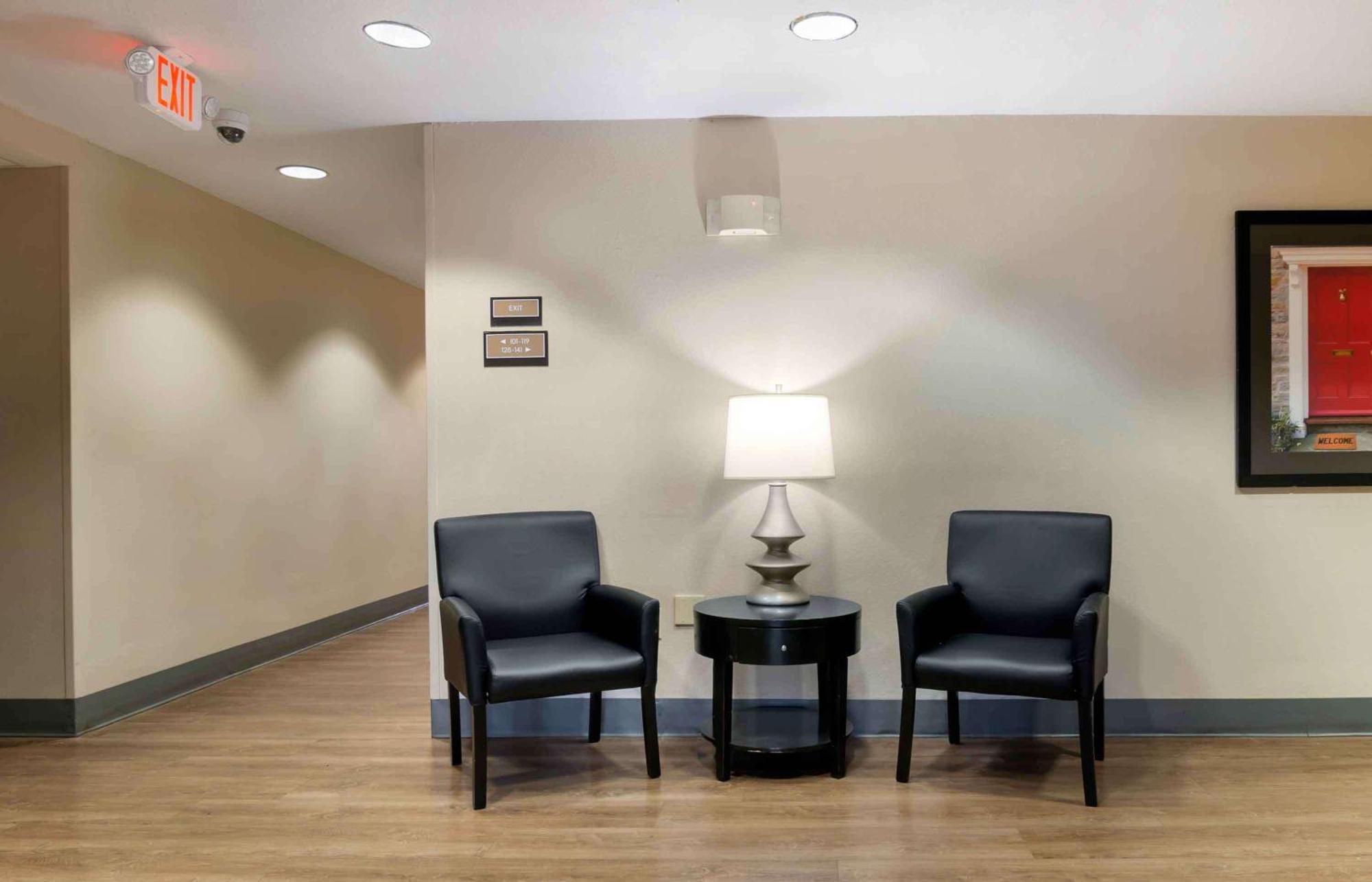 Extended Stay America Suites - Kansas City - Airport מראה חיצוני תמונה