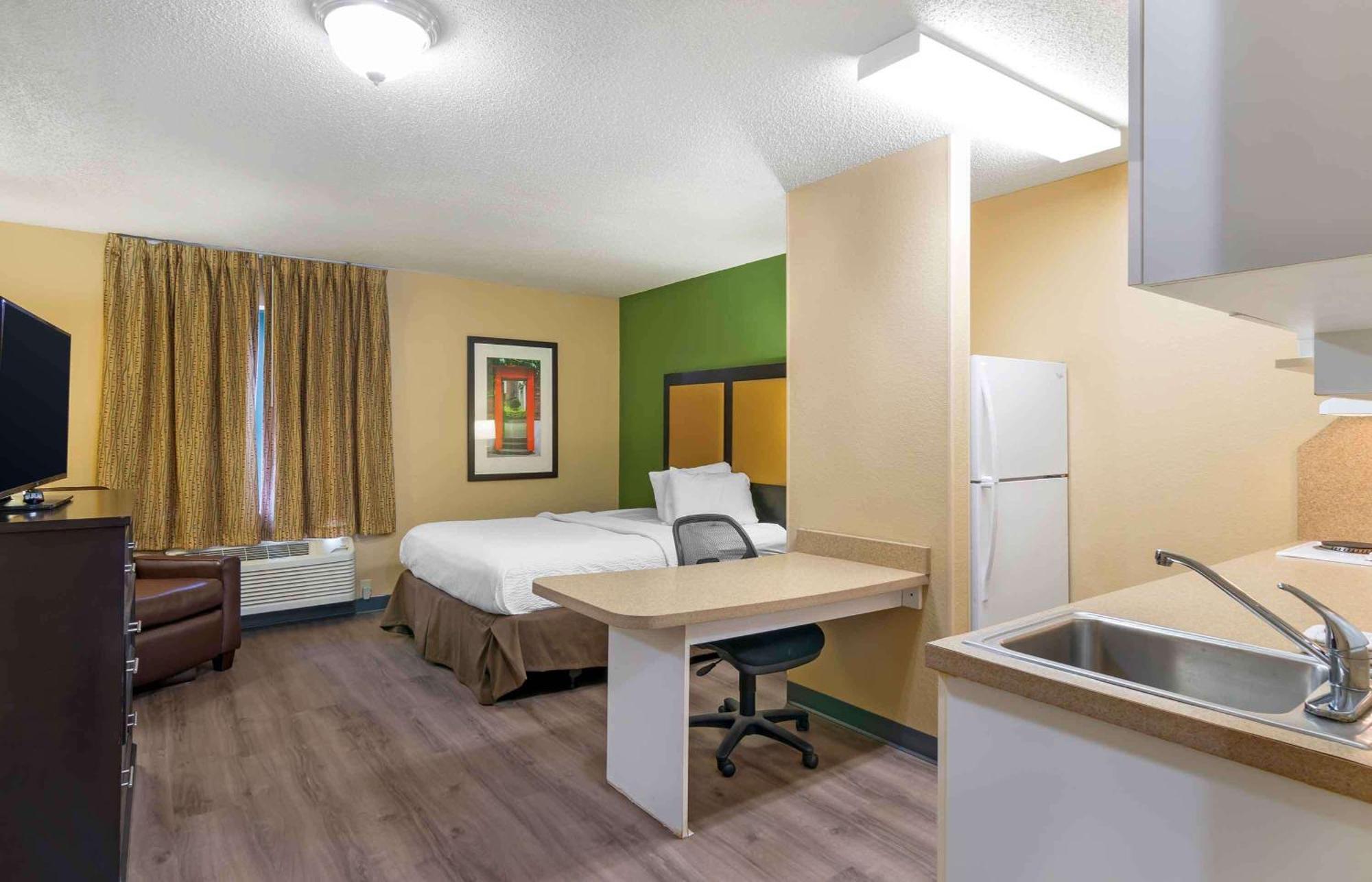Extended Stay America Suites - Kansas City - Airport מראה חיצוני תמונה