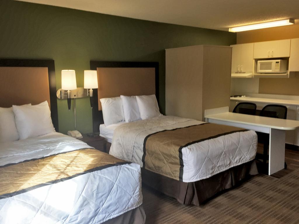 Extended Stay America Suites - Kansas City - Airport מראה חיצוני תמונה