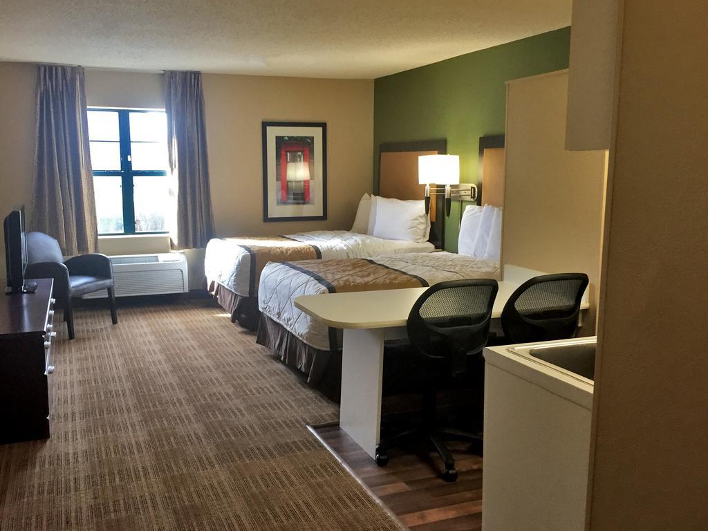 Extended Stay America Suites - Kansas City - Airport מראה חיצוני תמונה