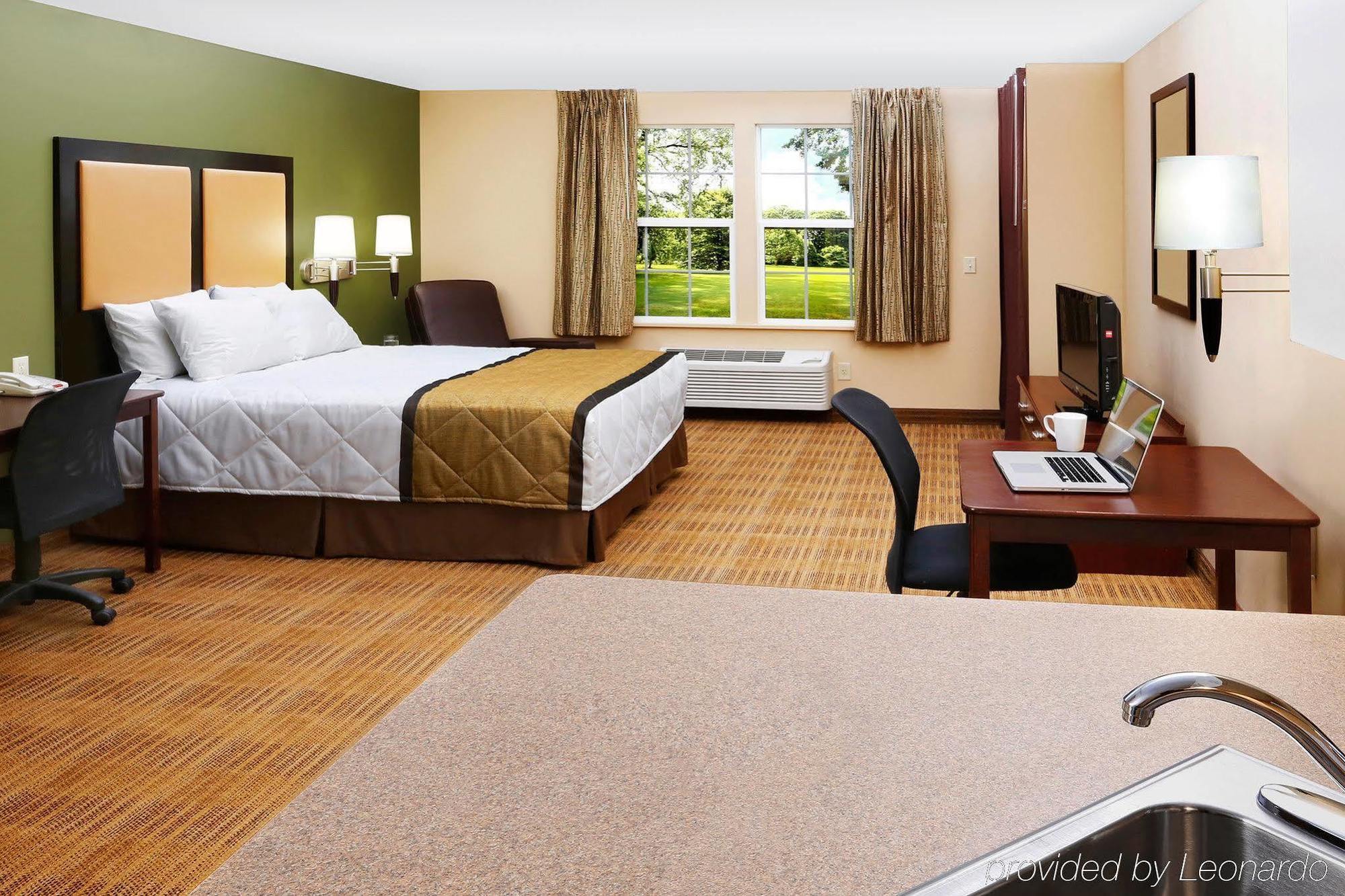 Extended Stay America Suites - Kansas City - Airport מראה חיצוני תמונה